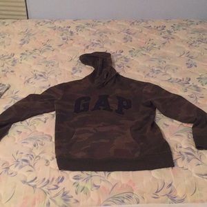 GAP hoodie camo